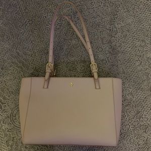 Tory Burch shoulder bag/purse.